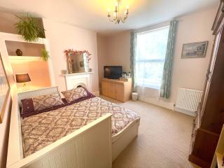 Victorian Rooms by Beach - Ramsgate - 3