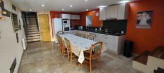 Grande maison de village entièrement rénovée - 8