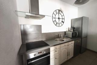 Apartment for 3 with balcony - near beach - Ajaccio - 9