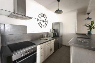Apartment for 3 with balcony - near beach - Ajaccio - 8