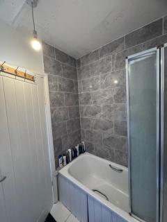 Private Single Room - Streatham Vale - 8