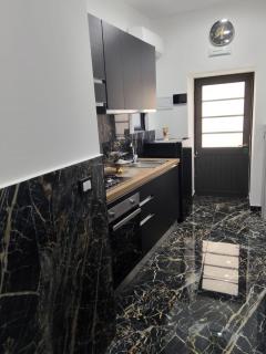 Patrizia Ylenia Luxury Apartment - 5