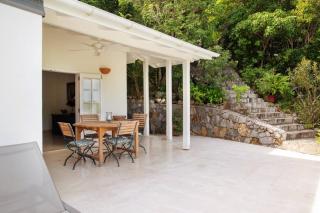 Villa Mas • Garden Path to Beach - 0