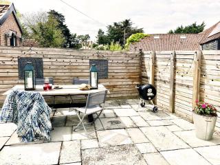 Bertie by The Suffolk Cottage Collection - Chillesford - 4