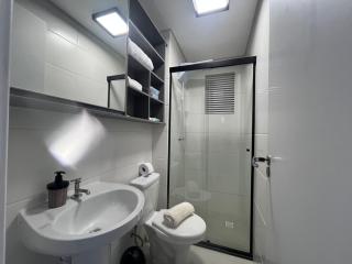 Apartamento Central próximo ao Shopping Estação, UTFPR e FAE - Curitiba - 2