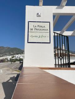 La Perla de Frigiliana Suites & Villa - Frigiliana - 0