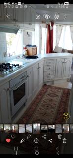 sandy wells caravans - Johnston - 2