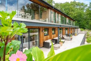 Gamekeepers Lodge - 0