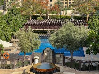 Durrani Homes - Luxe Living at Souk Al Bahar with Burj Khalifa and partial Fountain view - 1