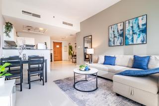 Elegant 1BDR for Business Travelers and Families in the Heart of Reem Island - Abu Dhabi - 9