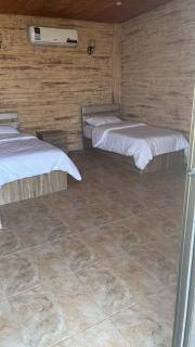 Ain Al-Tanour Restaurants and Cabins - Irjān - 4