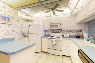 Sea Colony --- 605 Chesapeake House Rd - Bethany Beach - 2