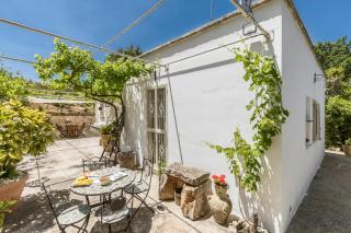 Trullo del Sole by BarbarHouse - Martina Franca - 1