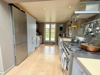 Tranquil Seaside Cottage by NewFo - Milford on Sea - 7