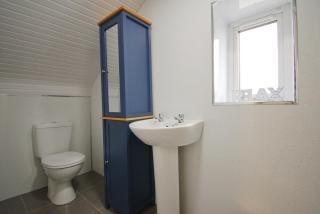 2 Bedroom Loft Apartment in Omagh Town Centre - Omagh - 4