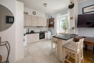 Metro Wierzbno Warm Apartment by BookingHost - 6