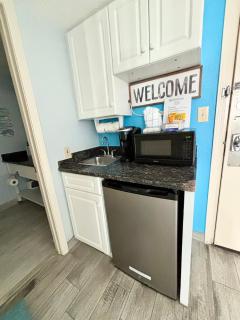 343 Oceanview Studio Retreat Pet-friendly - 3