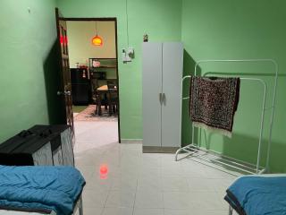 Homestay Taman Delima Paka - Kampong Gong Gemia - 6