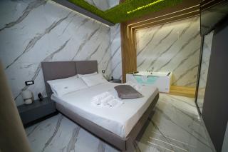 Tree Luxury - Baronissi - 6