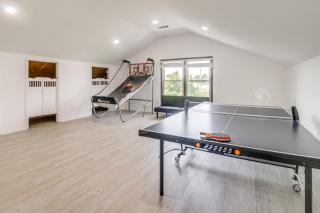 Spacious Home with Game Room, 2 Mi to Concord Mills! - 9