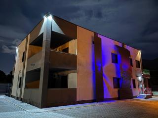Coast To Coast - Rooms & Pool! Camere moderne e piscina - Sant'Egidio del Monte Albino - 3