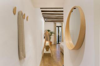 Ola Living Born - Barcelona - 1