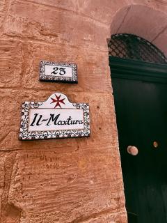 Il-Maxtura - Charming 17th Century House Of Character in the Historical Three Cities - 8