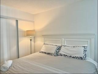 Perfect Location - Comfy Suite - 1