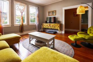 Bisbee Home with Mountain Views Walkable Location! - Bisbee - 7