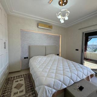 Spacious 2-Bedroom Apartment with Large Terrace - Tangeri - 7