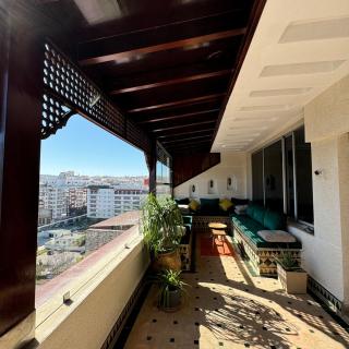 Spacious 2-Bedroom Apartment with Large Terrace - Tangeri - 5