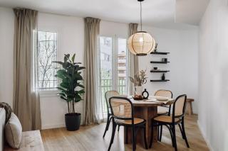 CAMPRO - 3 bedrooms apartment with balcony in Eixample Esquerra - 3