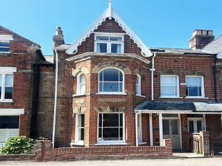 Lighthouse View by The Suffolk Cottage Collection - Southwold - 9