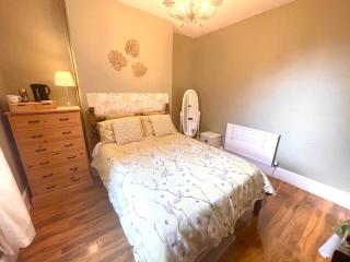 Victorian Rooms by Beach - Ramsgate - 6