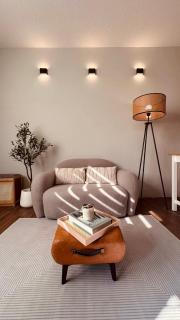 Melt & Laze Cozy Stylish Aesthetic Relaxing House - - 0