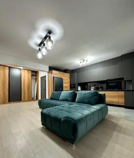 Modern 2BR Apartment, Free Parking, Near City Center & Metro - 7