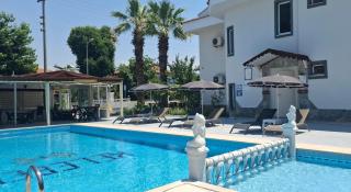 Bizim Kelebek Otel - 1