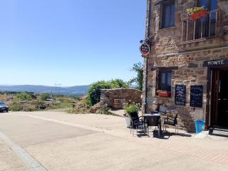 Albergue Monte irago - Foncebadón - 8