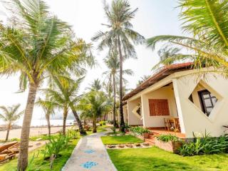 Lotus Boutique Beach Resort & Spa - 5