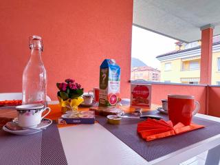 La casa di ICE - 1