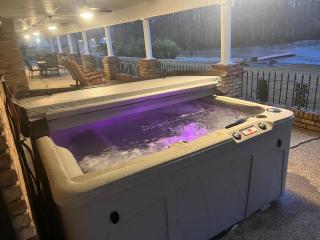 Waterfront Home in Killian - 0