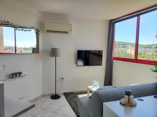 Studio climatisé Avenue 83 à 10mn de Hyères et de Toulon - La Valette-du-Var - 9