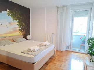 center two-bedroom apartment - 3