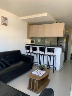 Estilo y Comodidad Apto 3 Hab !Cerca de la Playa! - - 2