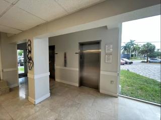 Beautiful Studio w Amazing View of Miami Skyline - 5