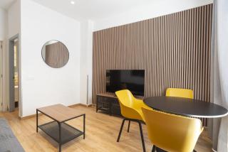 Stylish Malaga 2 Bedroom with Patio - Málaga - 0