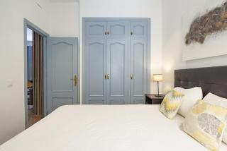 Stylish Malaga 2 Bedroom with Patio - 5