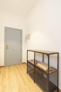 Stylish Malaga 2 Bedroom with Patio - 4