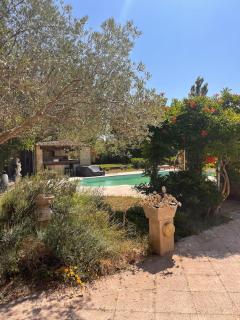 Maison 2 ch en campagne avec possibilité piscine familiale 9h à 14h - Salon-de-Provence - 5