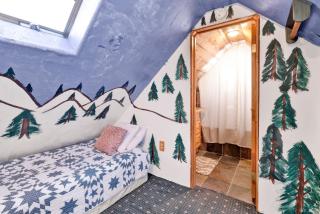 Cute and Cozy Cottage #2522 - Sugarloaf - 3
